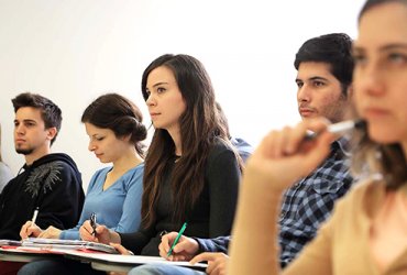  İLK BAHAR DÖNEMİ  ALES KURS KAYITLARIMIZ BAŞLADI.SINIRLI KONTENJANLA KAYITLARIMIZ DEVAM EDİYOR.